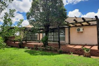 5 Bedroom Property for Sale in Lakeview Free State
